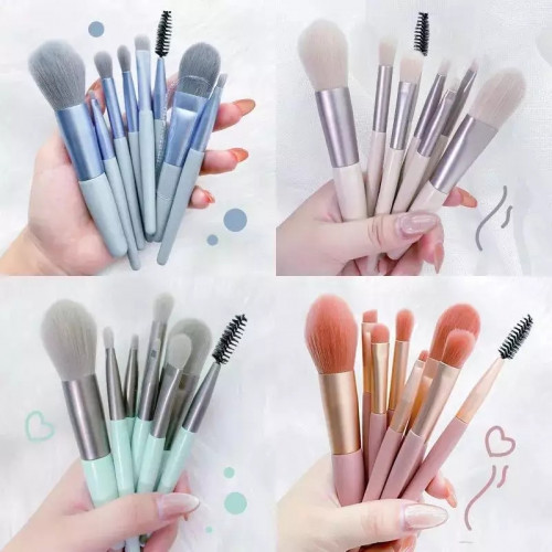 8pcs/set Mini Travel Portable Soft Makeup Brush Set