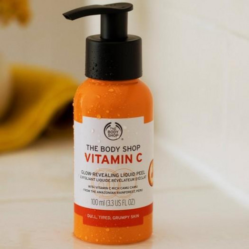 The Body Shop Vitamin C Glow-Revealing Liquid Peel 100ml